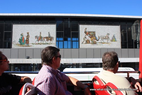 Cape Town Railway Station - City Sightseeing, Cape Town
