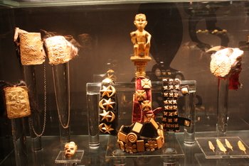 Gold artifacts in the Gold of Africa Museum, Cape Town